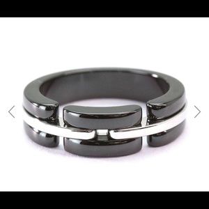 Chanel T53 ultra ring